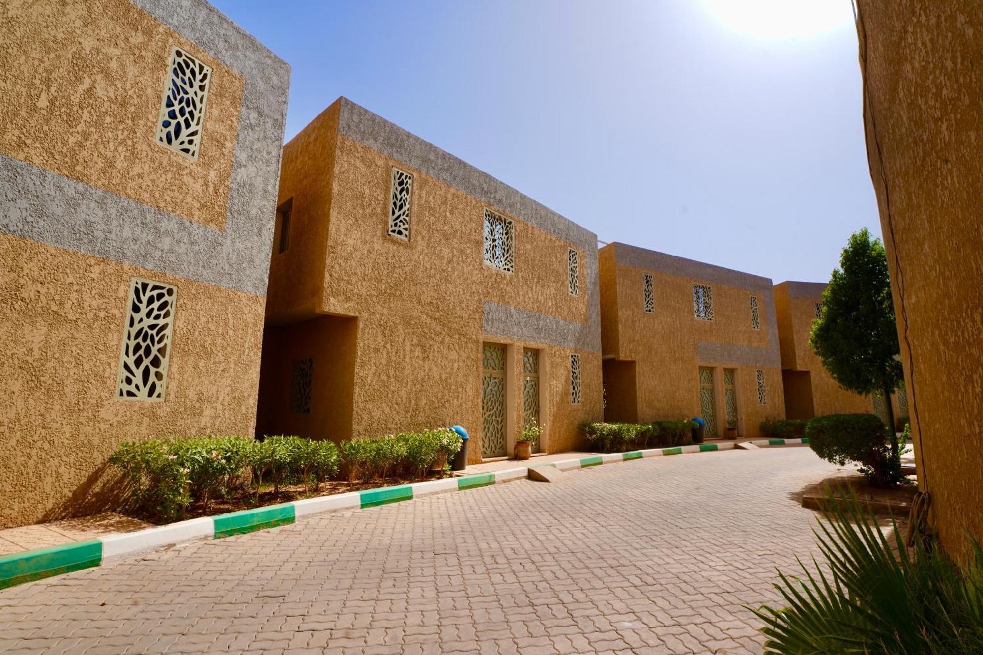 Ourika Camp Suites Hotel & Resort El Harkat Exterior photo